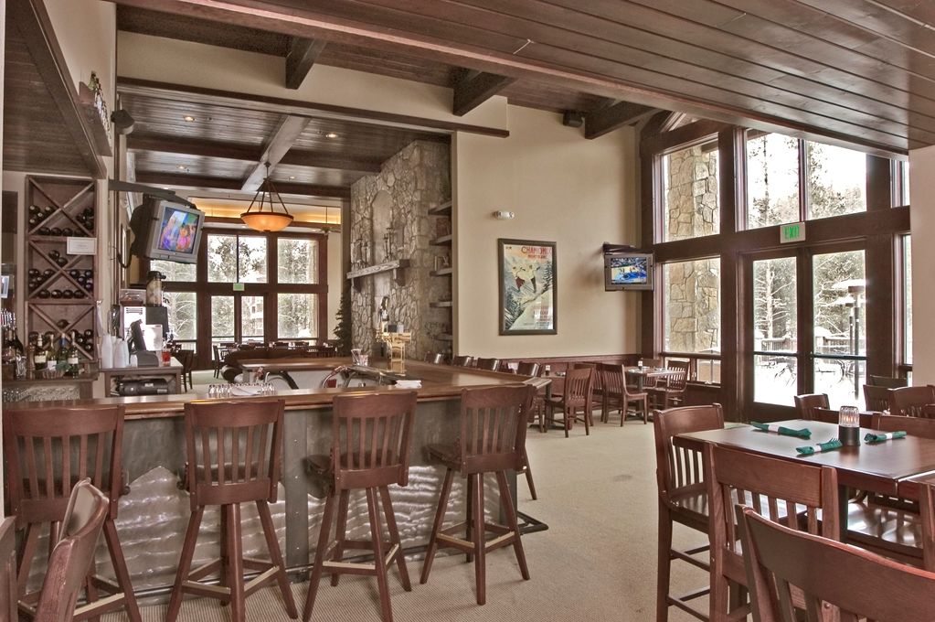 Grand Timber Lodge เบรกเคนริดจ์ ร้านอาหาร รูปภาพ